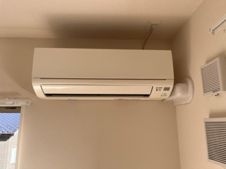 【設備】 | GRANDE AMI（グランデ　アミ） | リビングエアコン
