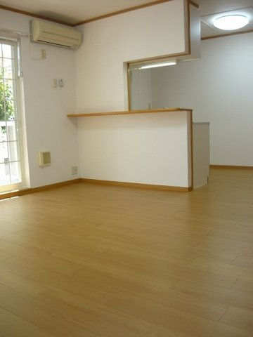 マリオン・スター　牛川通の居間・リビング|こちらの居間で趣味の時間をお楽しみください