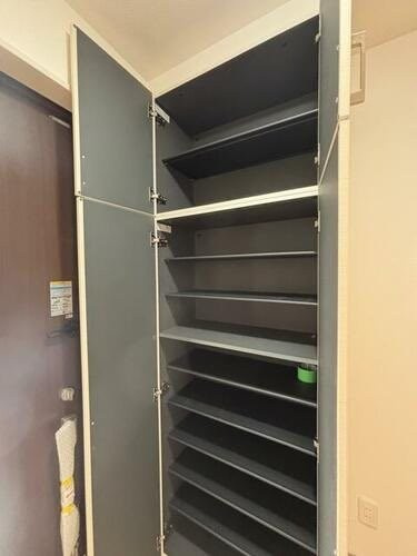 長尾元町７丁目　新築一戸建ての収納|シューズボックス
■物件内覧・資金計画相談・住宅ローン相談、リフォーム相談、お問合せ受付中■
※当日・翌日のご内覧、ご相談はお電話でのお問合せがスムーズです！