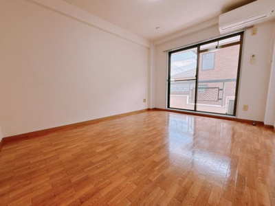 【居間・リビング】 | ワコーレエレガンス行田第1