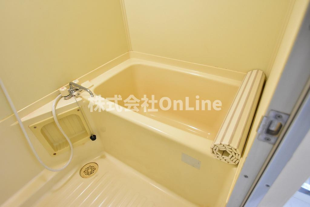 ライゼックス山本の浴室