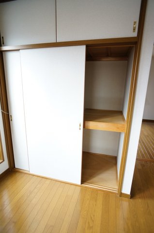 【収納】 | 中山８貸家