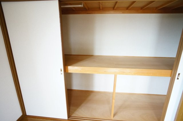 【収納】 | 中山８貸家
