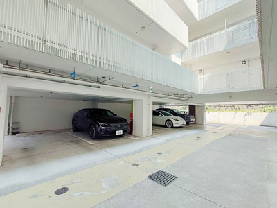 【駐車場】 | RIVO瑞穂公園【名古屋市賃貸・デザイナーズ】