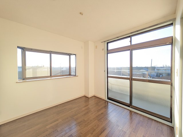 光星マンションⅣの洋室