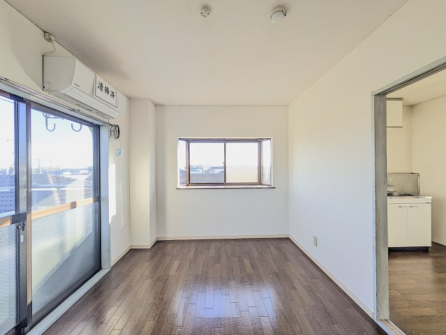 光星マンションⅣの居間・リビング