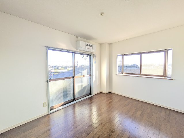 光星マンションⅣの洋室