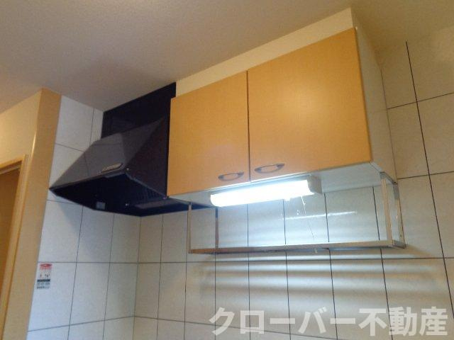 フェリスのキッチン|キッチン上側