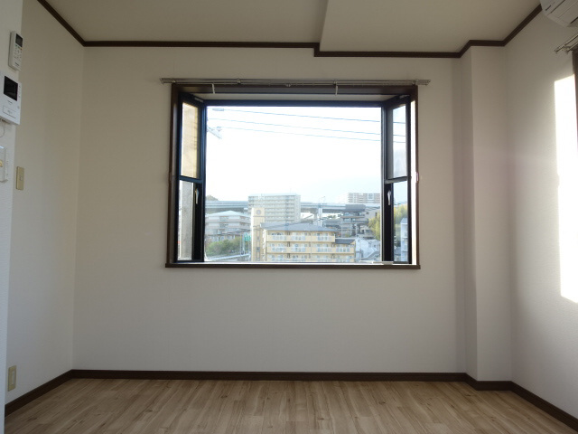 サンウィング神陽の居間・リビング