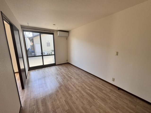 メゾンドブライトン Aの居間・リビング