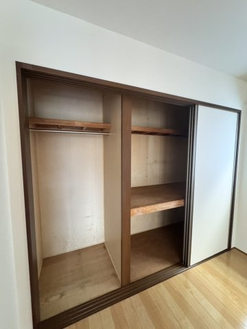 メゾンドブライトン Aの洋室