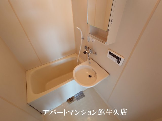 MHハイツみどり野の浴室