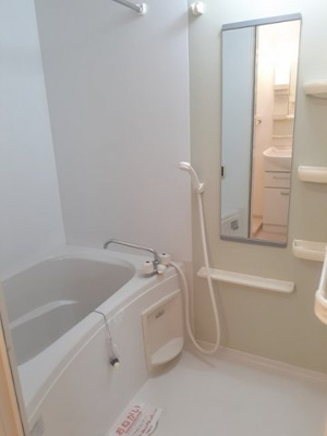 【浴室】 | フィオレンテⅠ