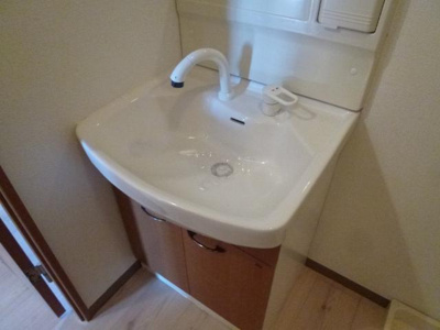 【洗面所】 | クローバーハウスＢ | 洗髪洗面化粧台