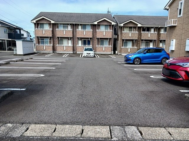 カサブランカＡの駐車場