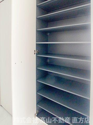 Gloire遠賀野Bの収納