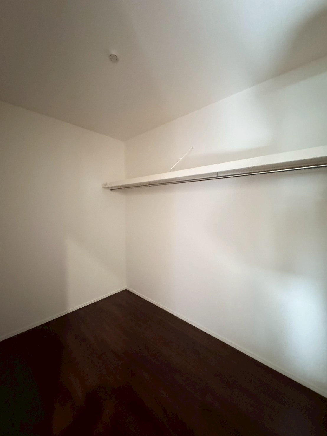 ーBloomーブルームー小倉南区津田新町1丁目2期　【小倉南区　新築戸建て】の収納|2階には家族の物をまとめて収納できるファミリークローゼット完備♪