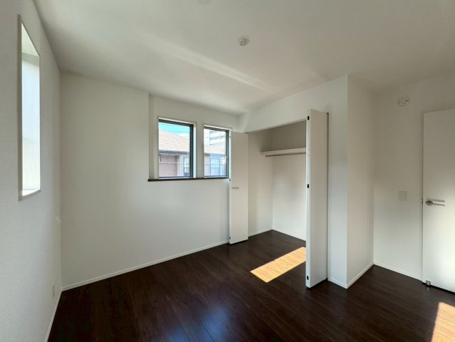 ーBloomーブルームー小倉南区津田新町1丁目2期　【小倉南区　新築戸建て】の洋室|2階6.1洋室はクローゼット完備♪寝室や子供部屋におすすめ♪　【小倉南区　新築戸建て】