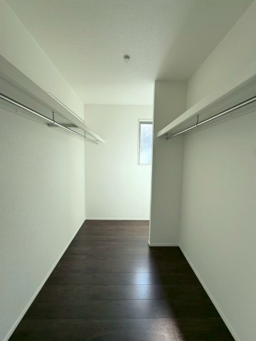 ーBloomーブルームー小倉南区津田新町1丁目2期　【小倉南区　新築戸建て】の収納|大容量のWIC完備の主寝室　【小倉南区　新築戸建て】