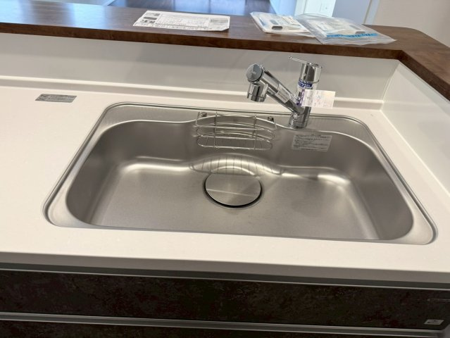 ーBloomーブルームー小倉南区津田新町1丁目2期　【小倉南区　新築戸建て】のキッチン|浄水器一体型の水栓♪お水を買う手間が省けます　【小倉南区　新築戸建て】