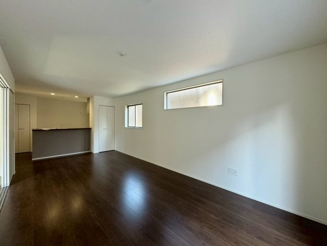 【居間・リビング】の画像