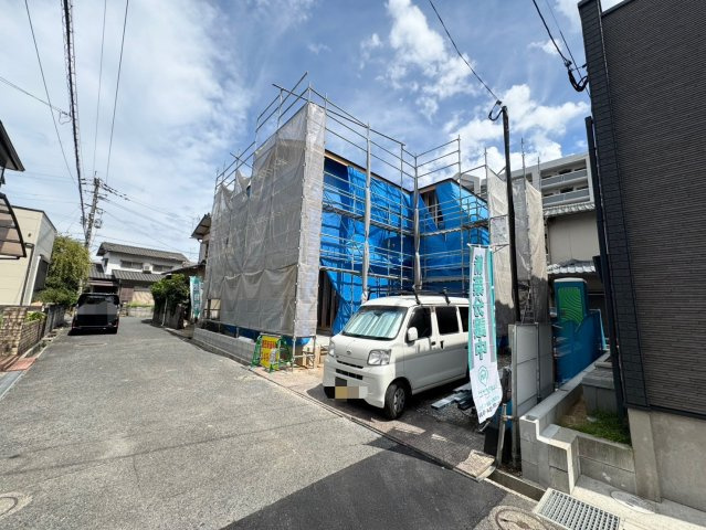 【前面道路含む現地写真】の画像