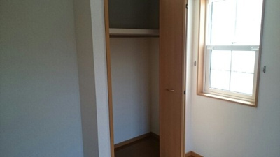 【収納】 | サニー・レジデンス橋本Ⅱ | 便利な収納スペースです