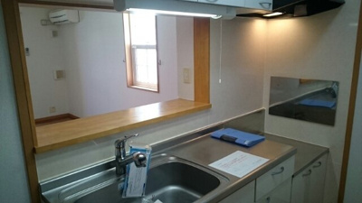 【キッチン】 | サニー・レジデンス橋本Ⅱ | キッチンでお料理をお楽しみください