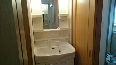 【洗面所】 | サニー・レジデンス橋本Ⅱ | 広い洗面スペース