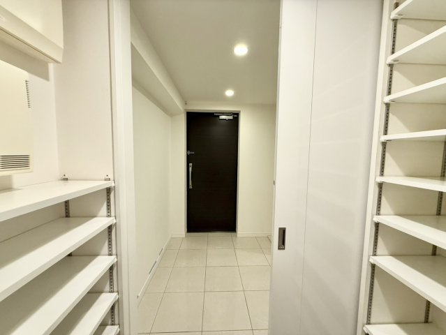 【収納】 | パークホームズ目黒ザレジデンス | シューズインクローク