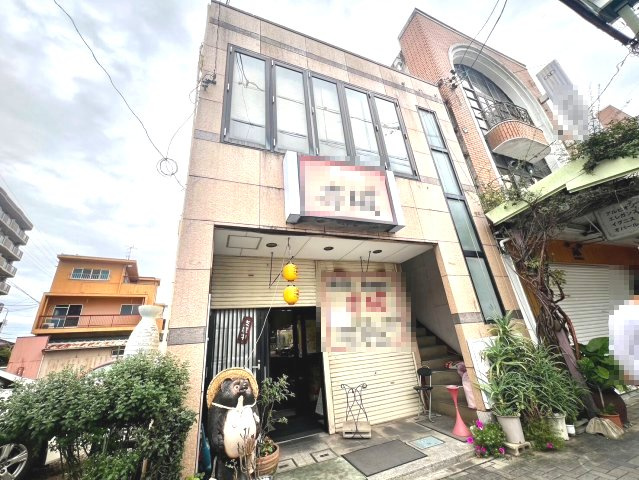赤坂様店舗の外観