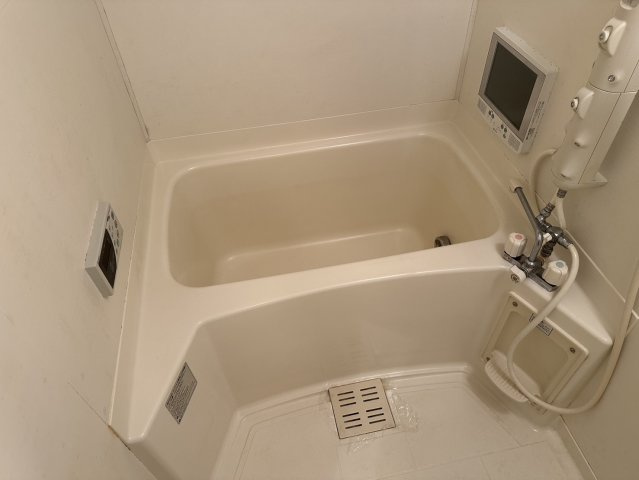 クレバネス町屋の浴室