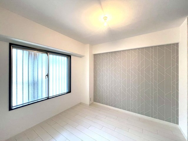 ◆リフォーム済みの美室◆４階東向き４LDK◆JR唐崎駅徒歩１０分◆シャルム大津の洋室|洋室