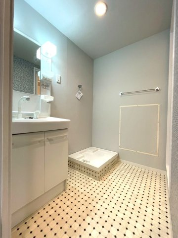 ◆リフォーム済みの美室◆４階東向き４LDK◆JR唐崎駅徒歩１０分◆シャルム大津