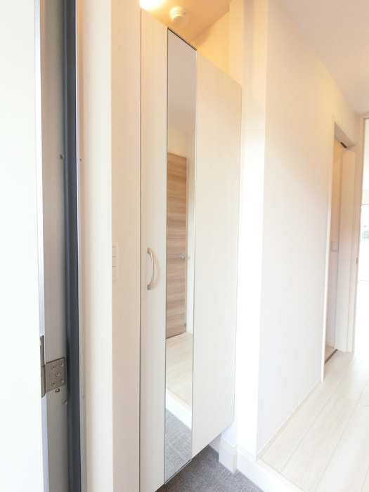 アントスAの玄関