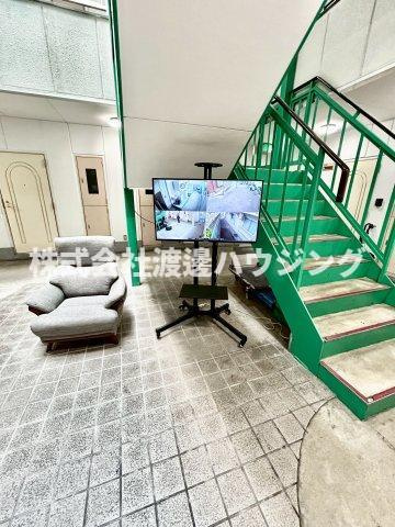 ソサエティ山手のエントランス