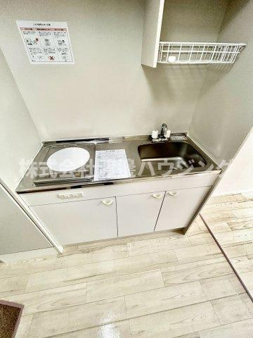 ソサエティ山手のキッチン