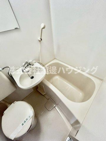 ソサエティ山手の浴室