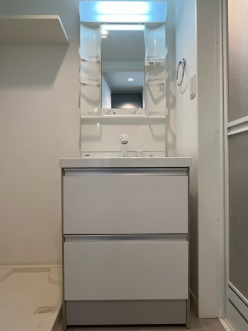 ラ・ベルメールの洗面所|別号室イメージの為、現状を優先致します。