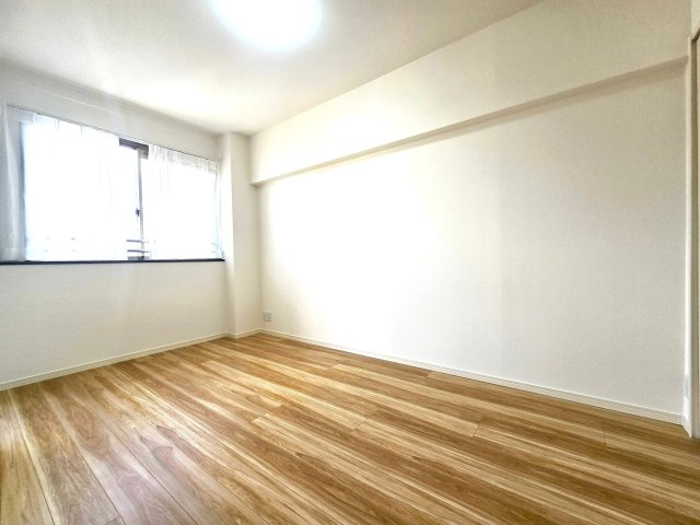 アクロス博多セントラルパークの洋室