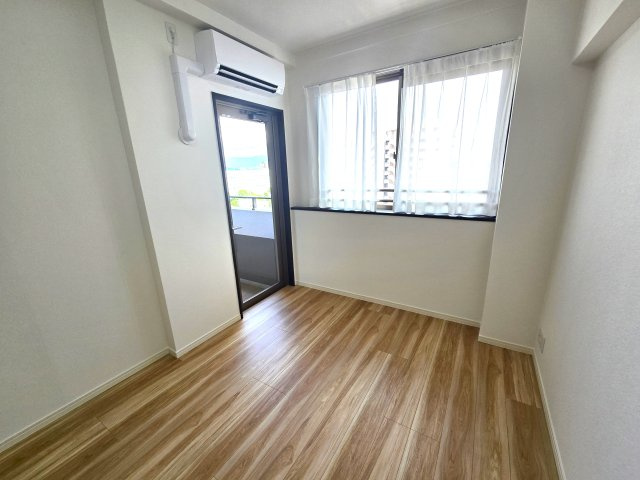 アクロス博多セントラルパークの洋室