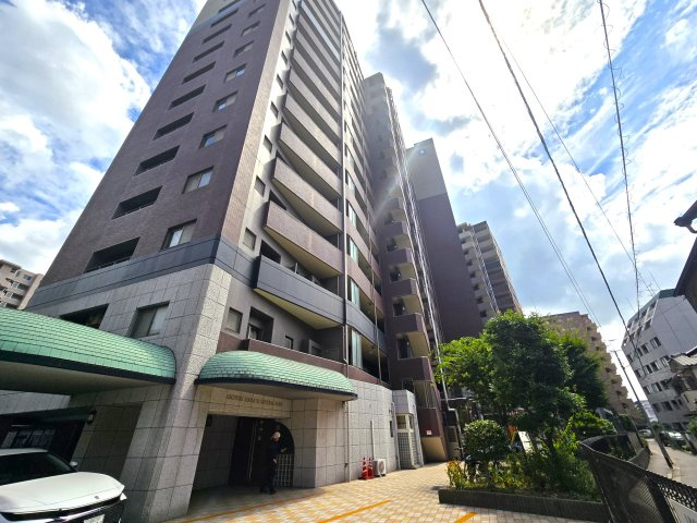 アクロス博多セントラルパークの外観