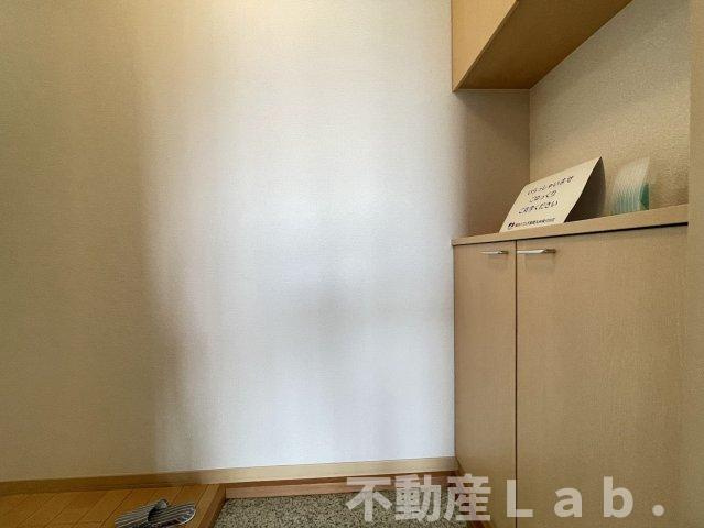 メゾンスリーゼⅢの玄関