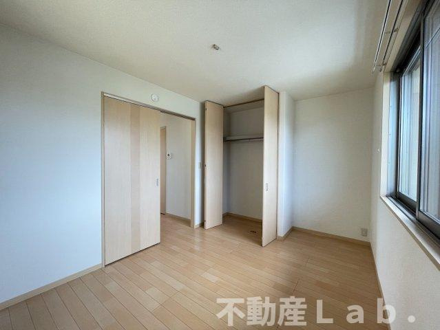 メゾンスリーゼⅢの洋室