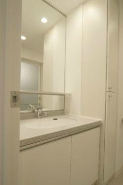 パークアクシス渋谷桜丘ウエストの独立洗面台