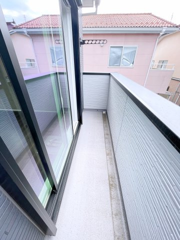 伊勢崎市寿町　CLEIAS TOWN　全8棟のバルコニー