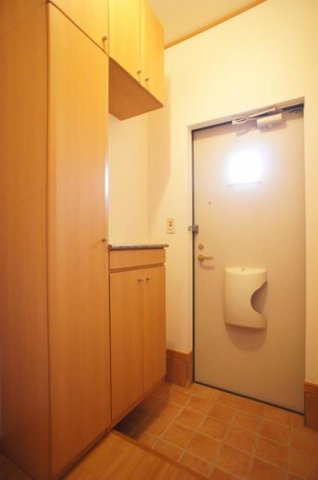 ラフレシール・ノーヴァ　Ｂの玄関