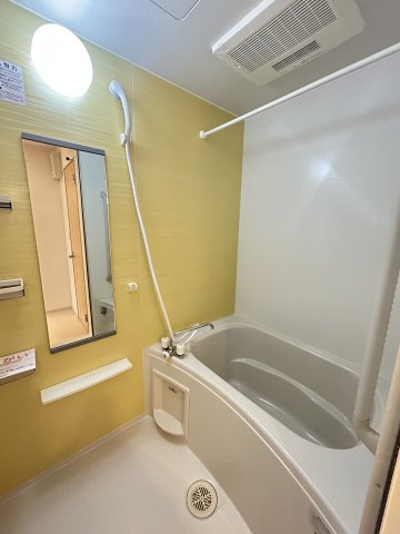 ＬＡＰＩＮＥ（ラピーヌ）Ｂの浴室