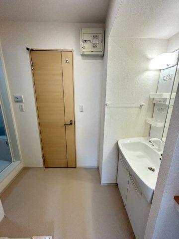 ＬＡＰＩＮＥ（ラピーヌ）Ｂの洗面所