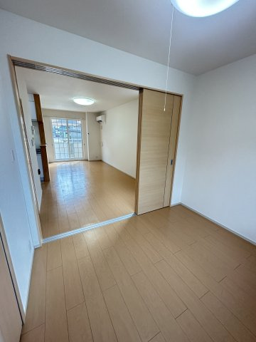 ＬＡＰＩＮＥ（ラピーヌ）Ｂの洋室